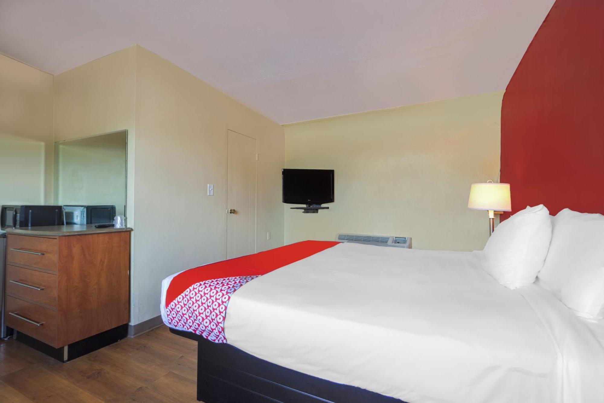 Oyo Hotel North Lima Oh - Boardman Екстер'єр фото