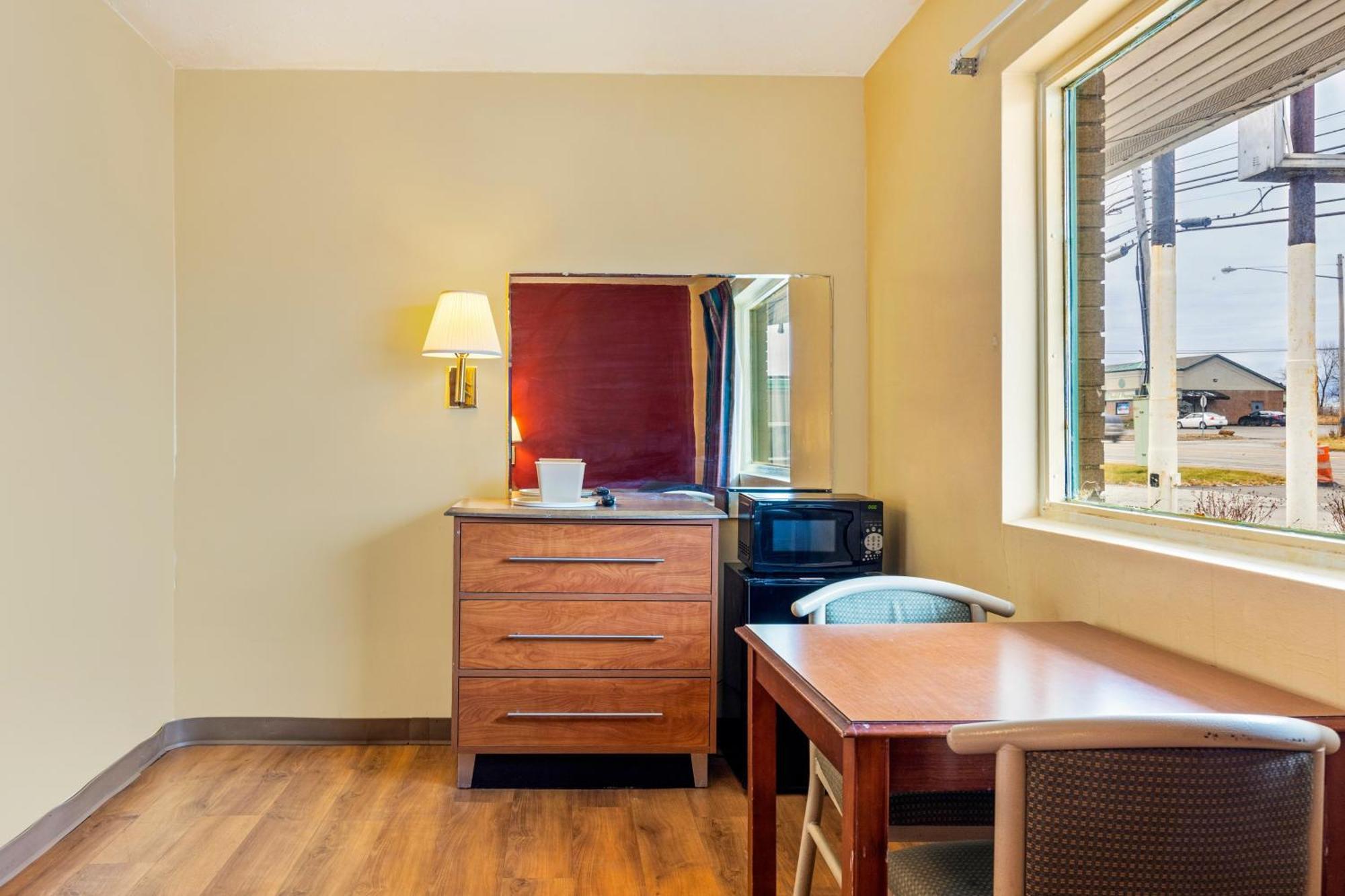 Oyo Hotel North Lima Oh - Boardman Екстер'єр фото