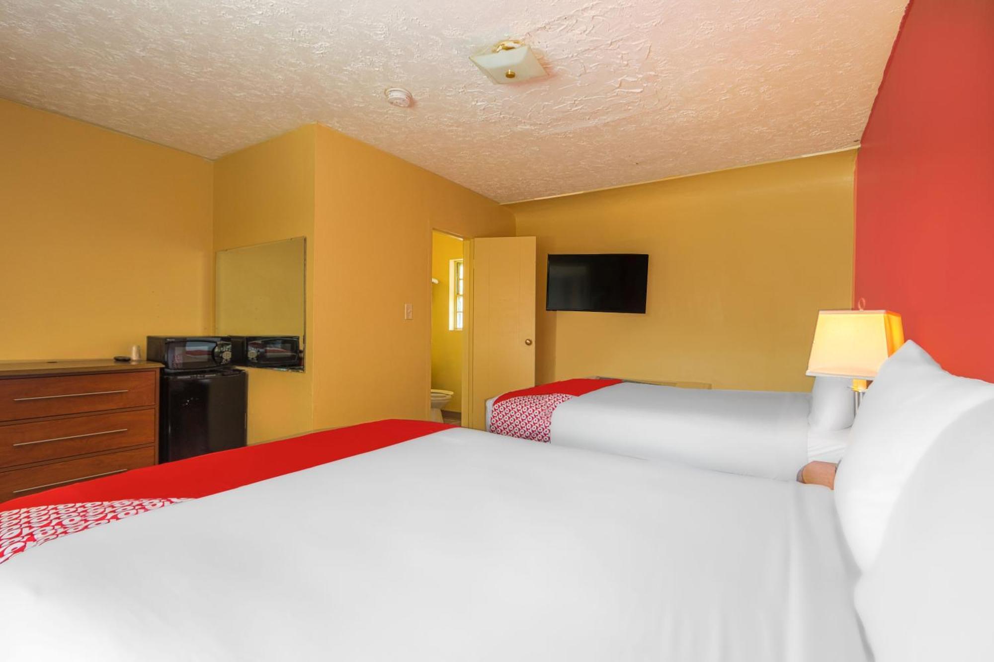 Oyo Hotel North Lima Oh - Boardman Екстер'єр фото